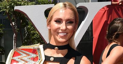 WWE star Charlotte Flair demands naked pictures of her leaked。